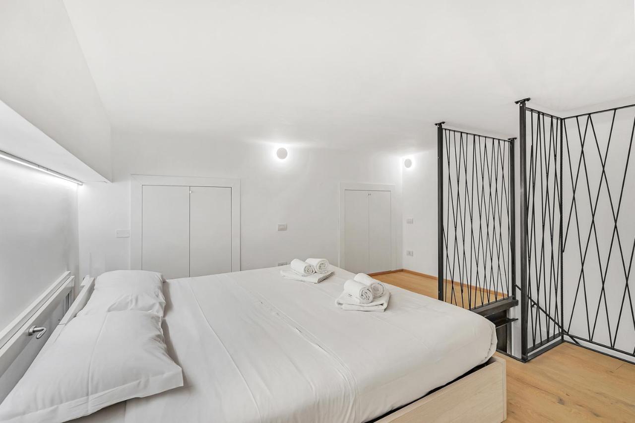 Loft Spritz Nel Centro Di Milano, Via Sottocorno, Porta Vittoriaアパートメント エクステリア 写真